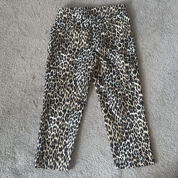 Attyre Leopard Pants! - Picture 7 of 8